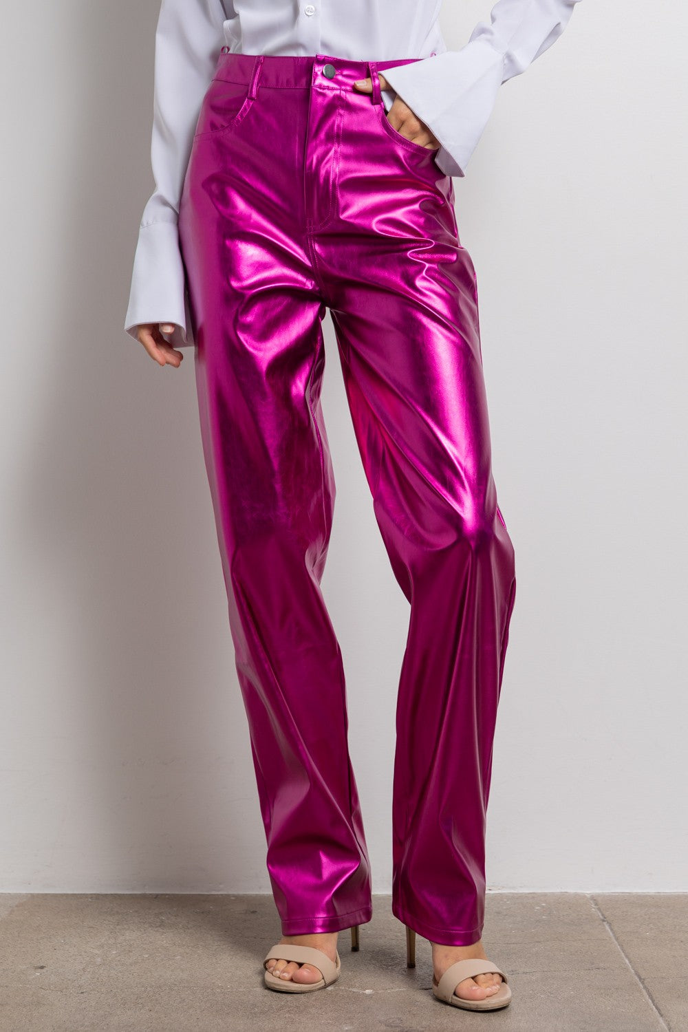Pantalón metálico