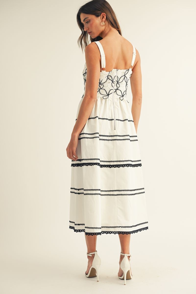 Vestido con encaje