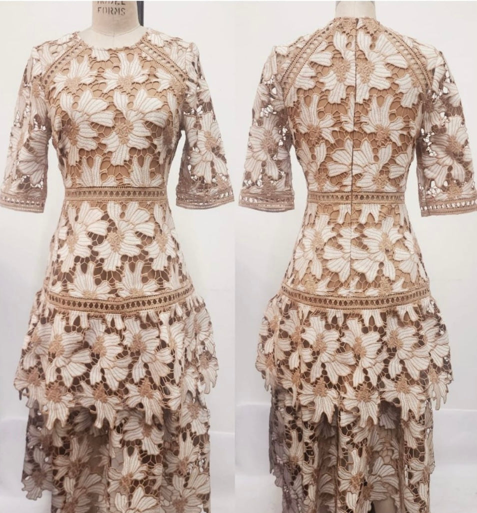 Vestido liso guipiur