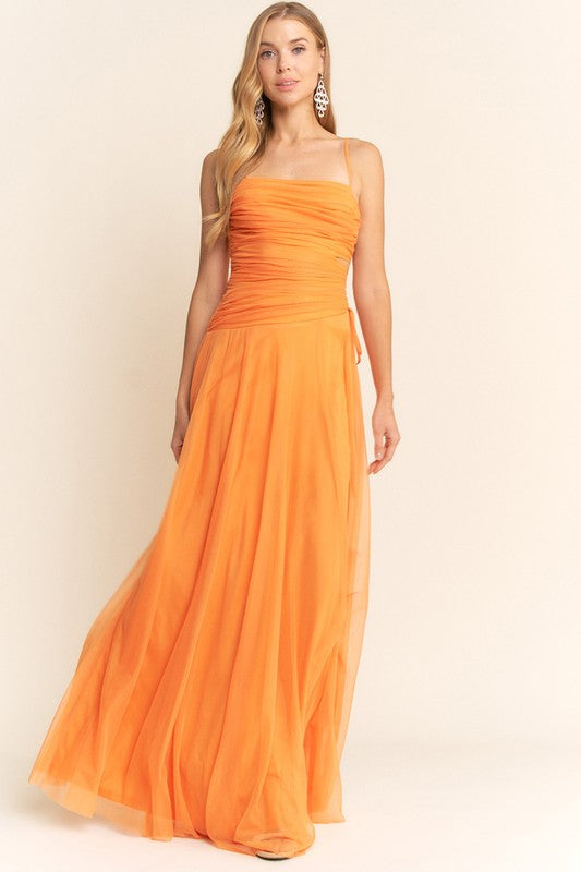 Vestido cutout tiras