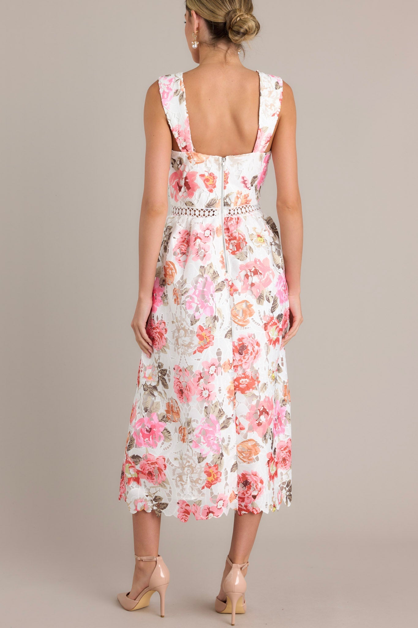 Vestido encaje floral