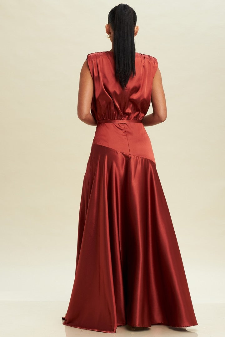 Vestido satín escote