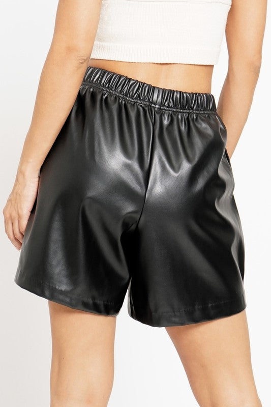Short vinipiel