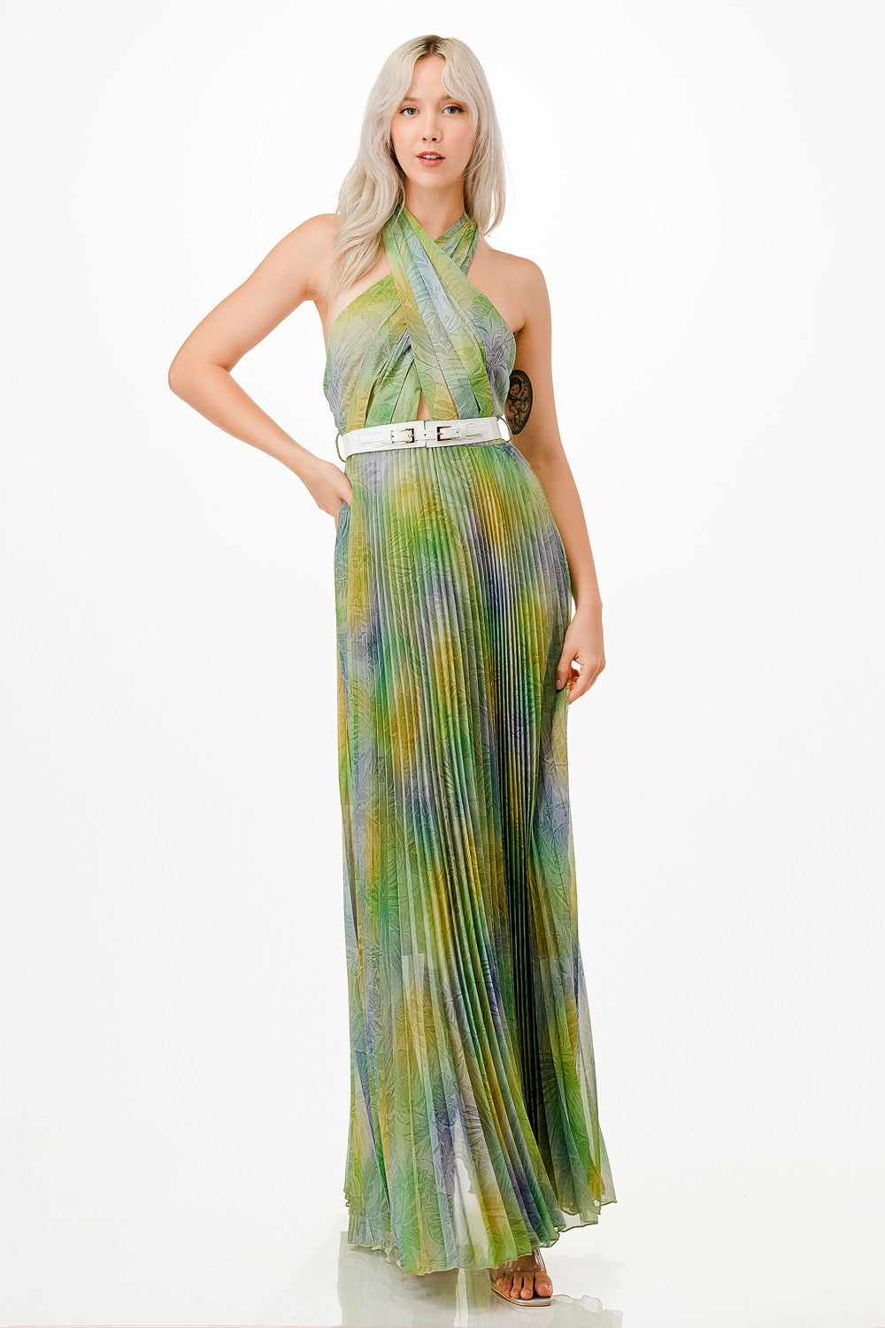 Vestido con cinto
