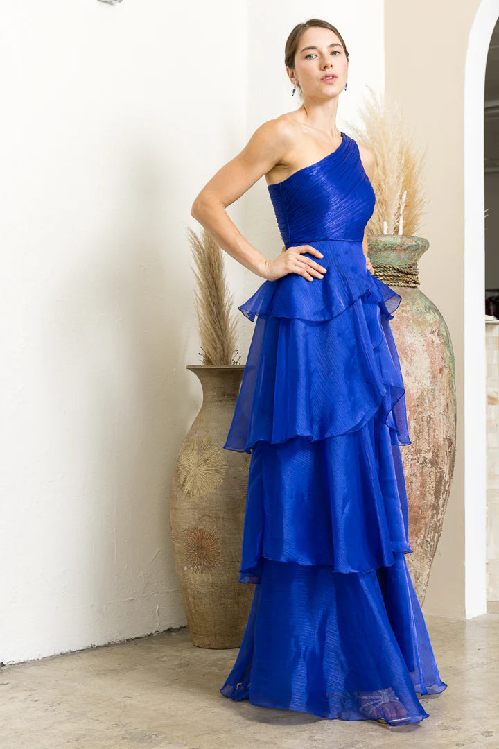 Vestido un hombro olanes
