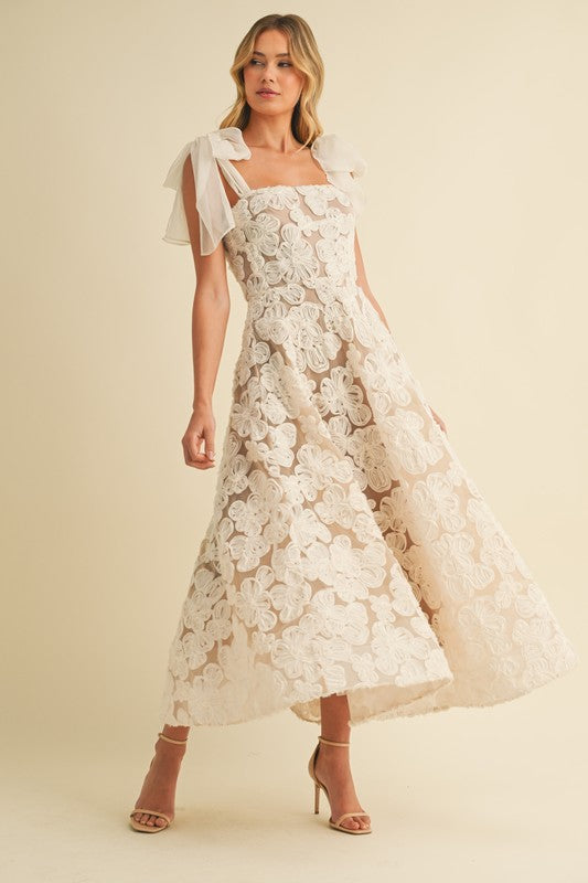 Vestido flores 3D
