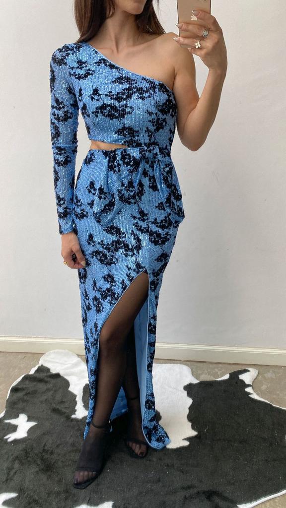 Vestido asimétrico lentejuelas